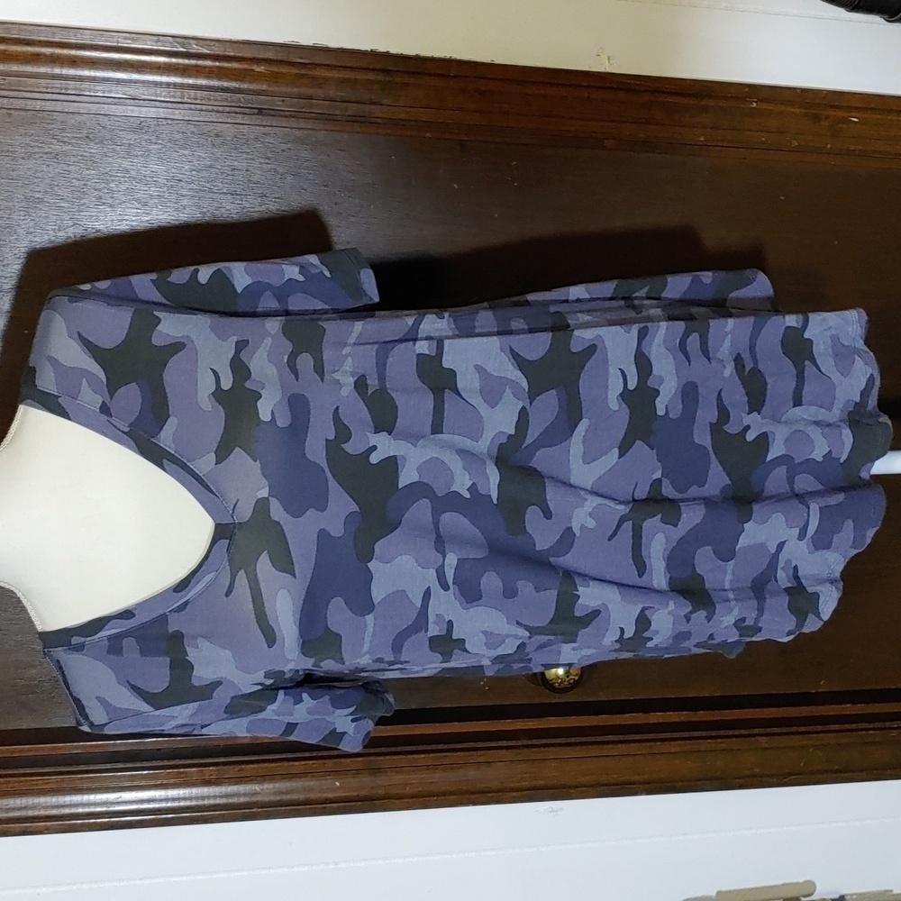 Sheila Rose Navy Camo style t shirt